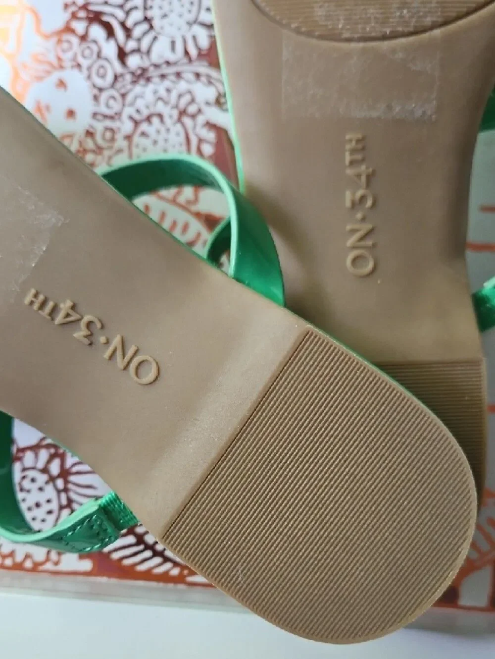 Green Patent Thong Sandals for Women